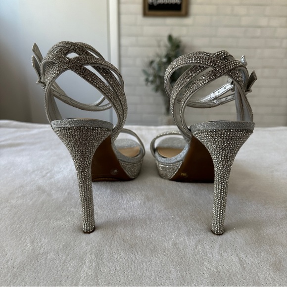 GIANNI BINI Silver Sparkle Heeled Sandals - Picture 6 of 11